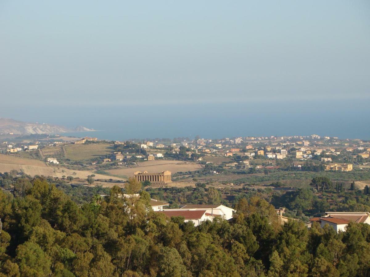 Belvedere Sulla Valle Apartment Agrigento Luaran gambar