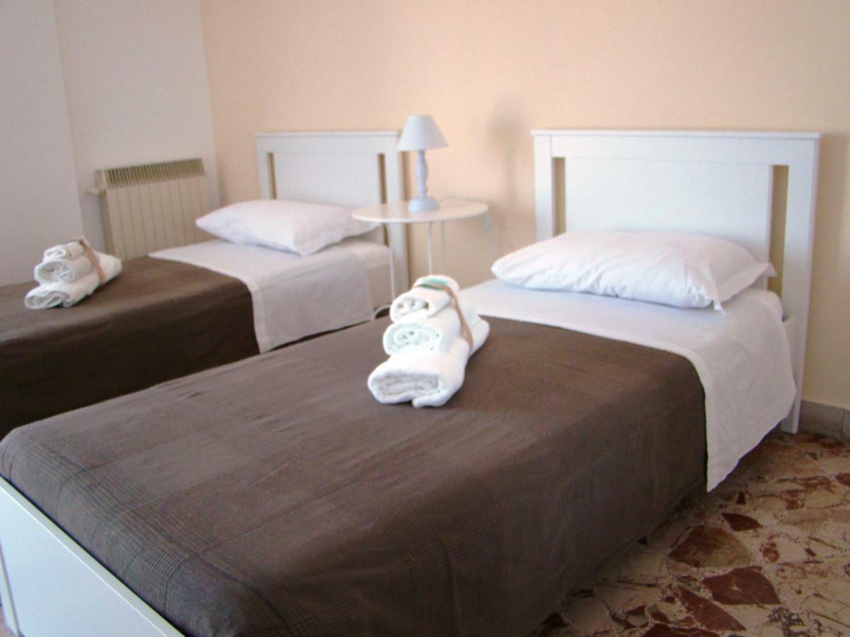 Belvedere Sulla Valle Apartment Agrigento Luaran gambar